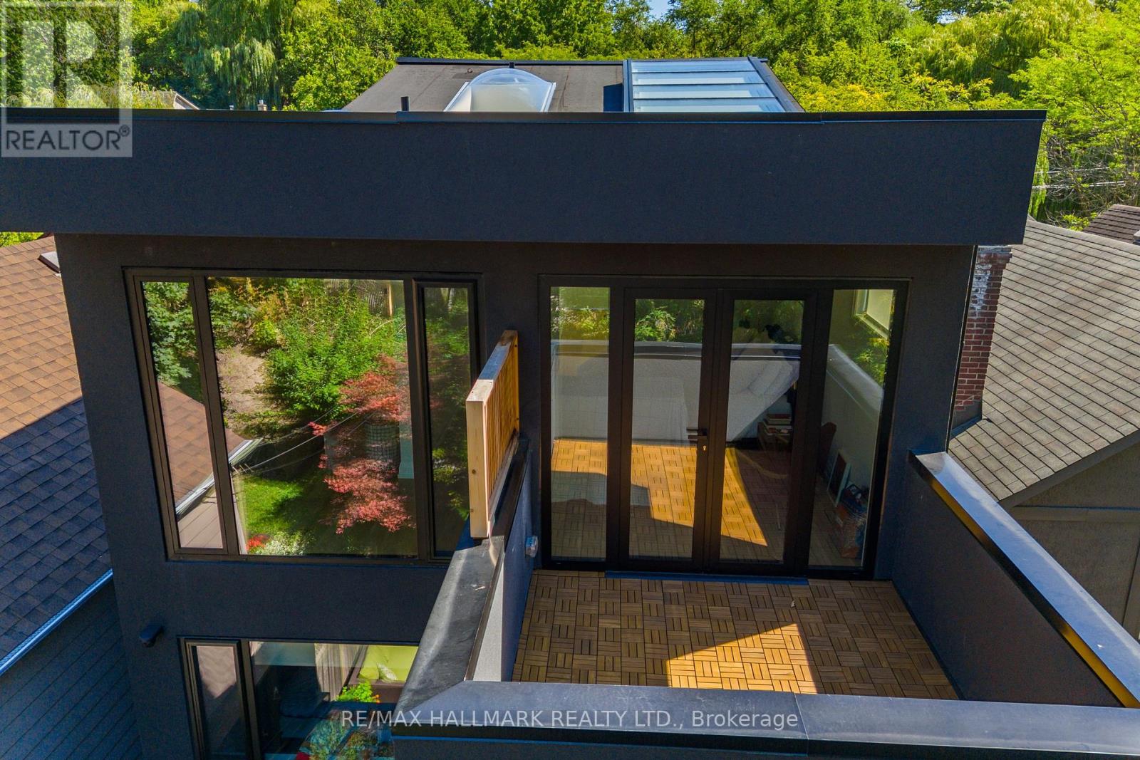 186 Kenilworth Avenue, Toronto, Ontario  M4L 3S6 - Photo 50 - E13211308