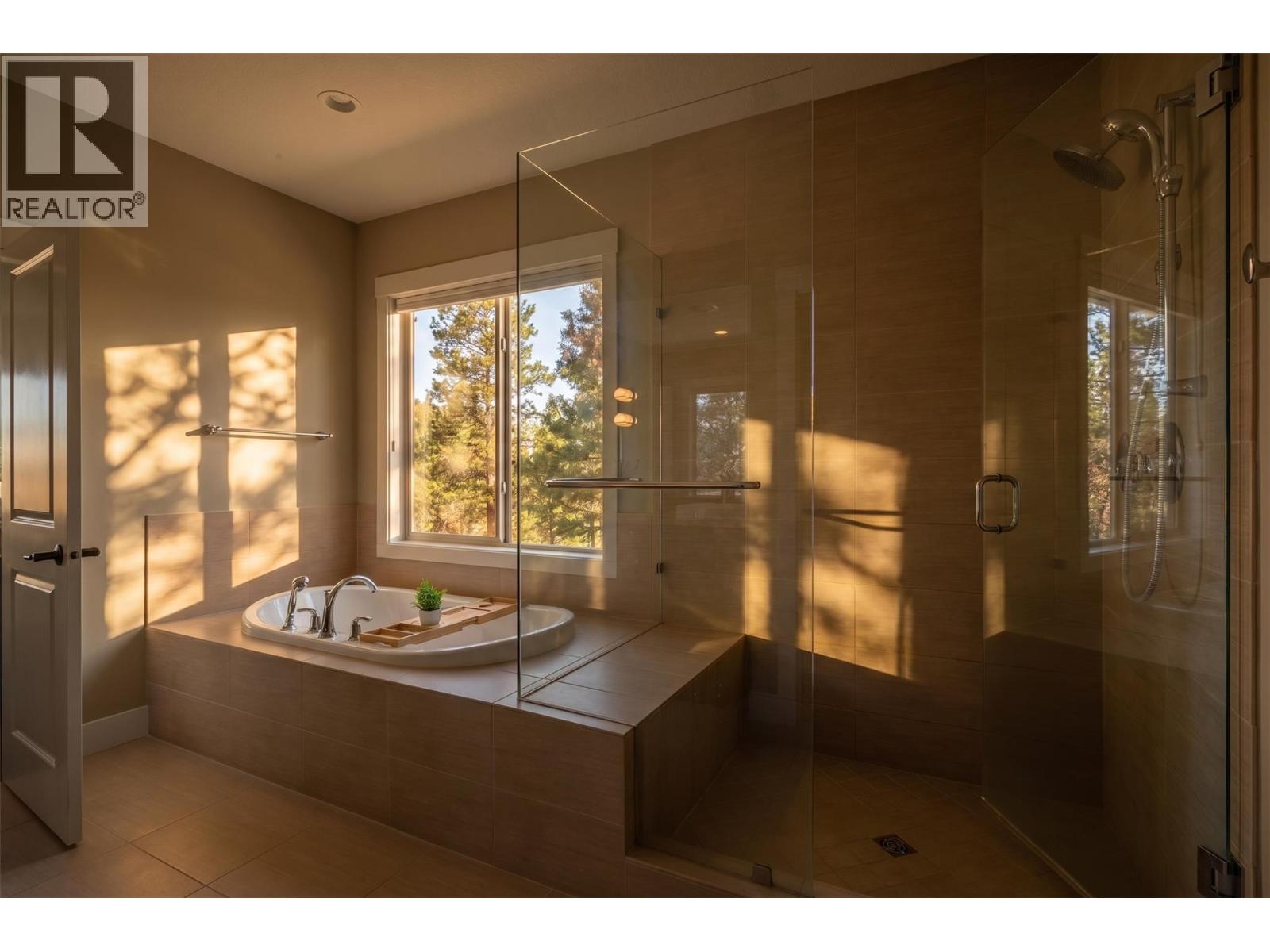 136 Falcon Place, Osoyoos, British Columbia  V0H 1V6 - Photo 45 - 10389120
