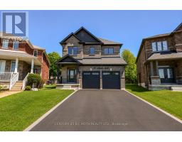 43 AUBURN COURT, Barrie, Ontario