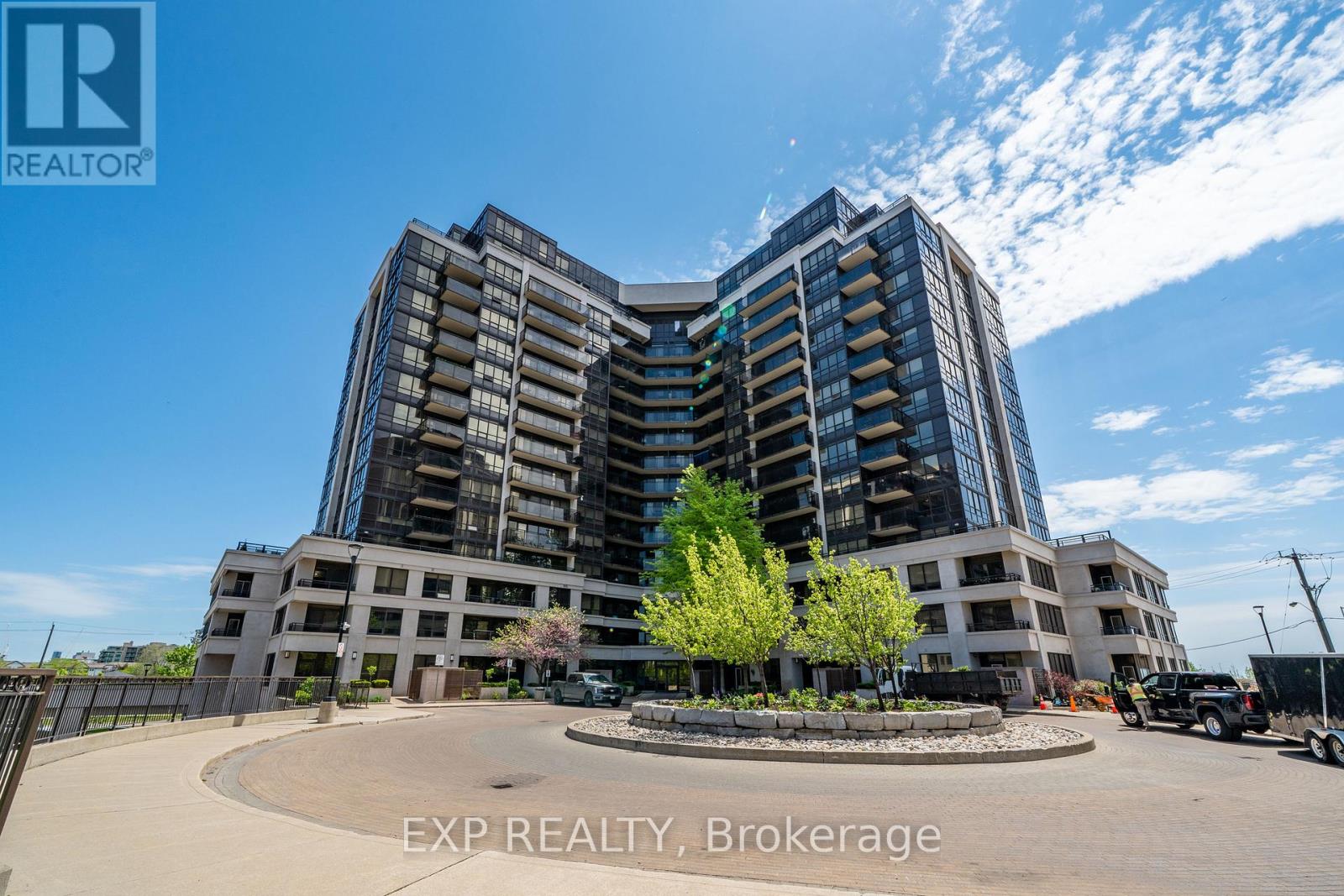1005 - 1060 SHEPPARD AVENUE W, Toronto, Ontario