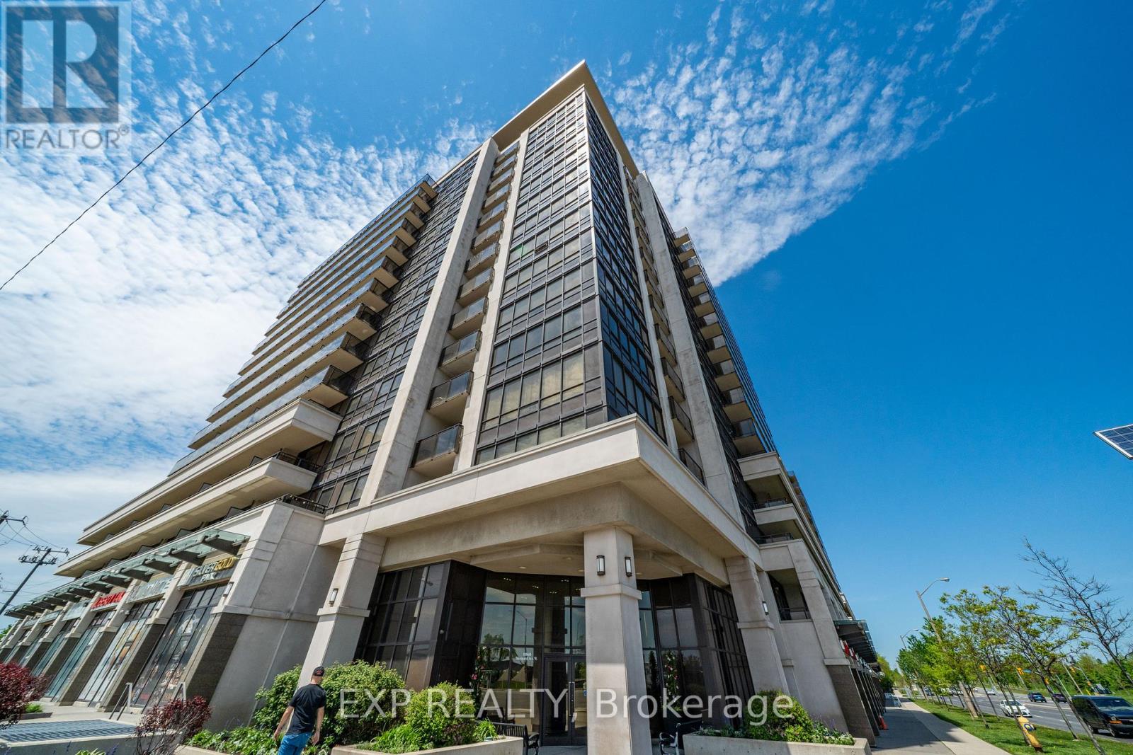 1005 - 1060 Sheppard Avenue W, Toronto, Ontario  M3J 0G7 - Photo 2 - W13211278