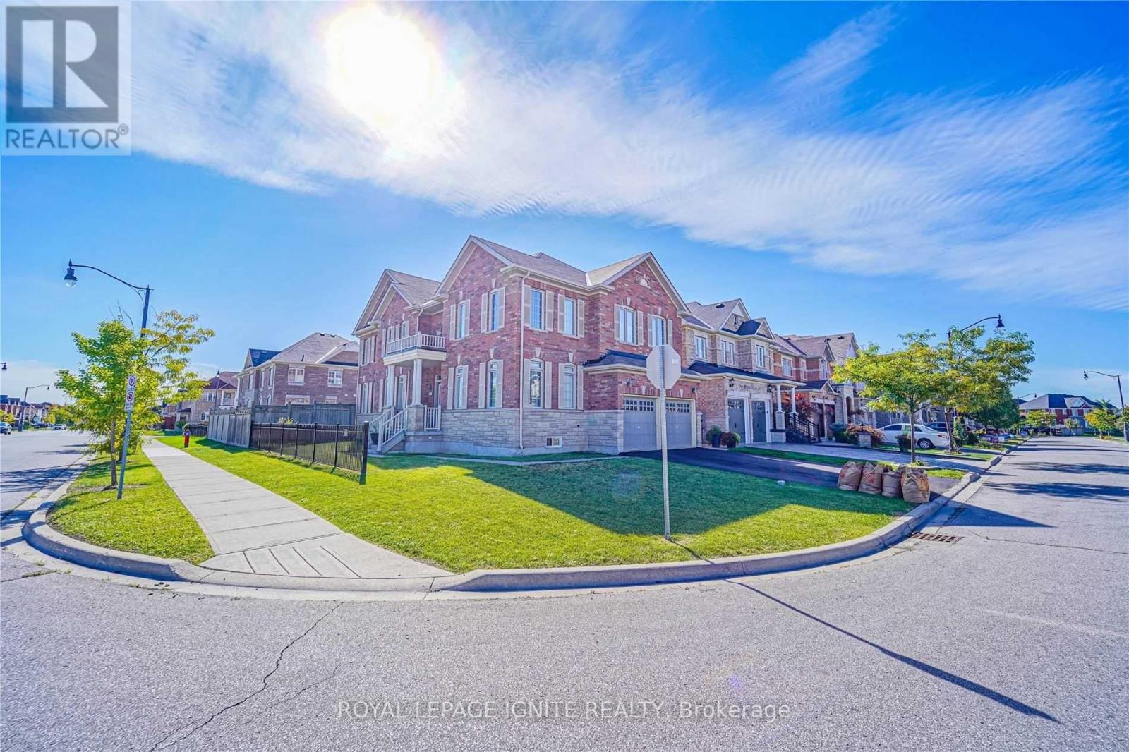 UPPER - 26 IRONSHIELD DRIVE, Brampton, Ontario