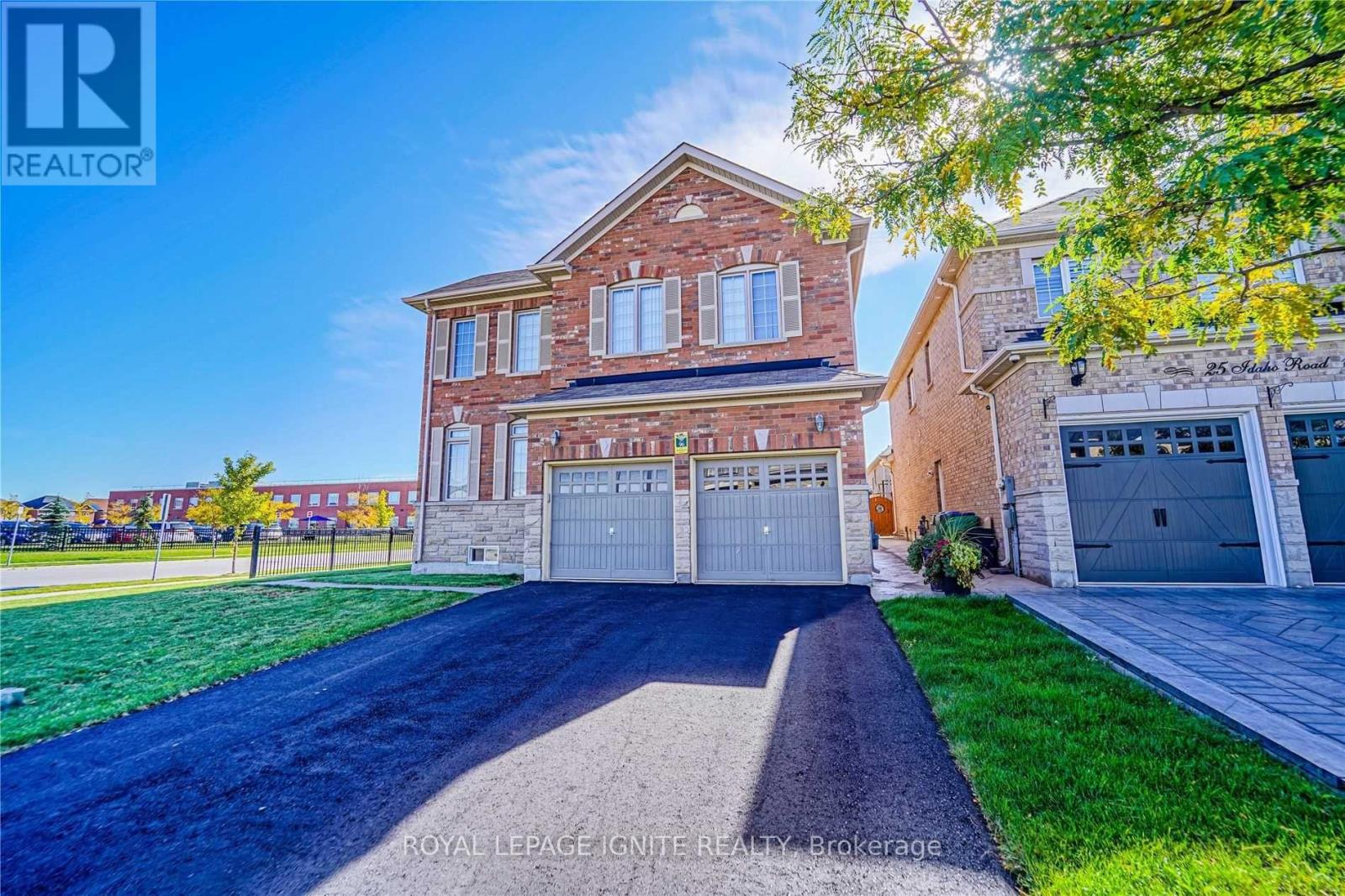 Upper - 26 Ironshield Drive, Brampton, Ontario  L6P 3N4 - Photo 2 - W13211296