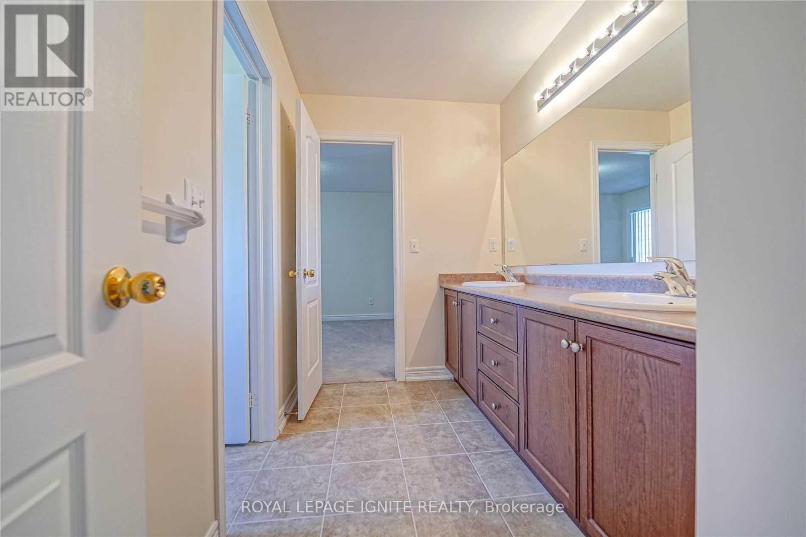 Upper - 26 Ironshield Drive, Brampton, Ontario  L6P 3N4 - Photo 29 - W13211296
