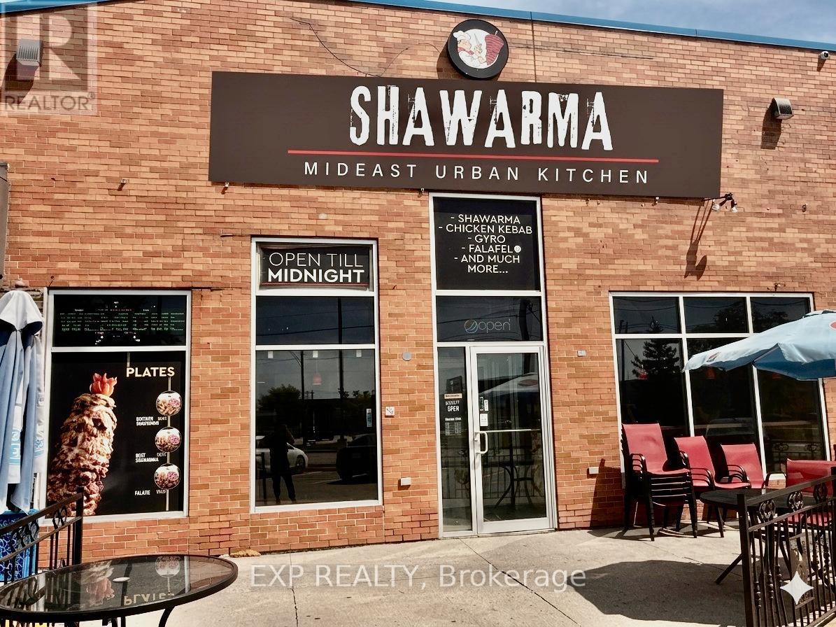 285 REXDALE BOULEVARD, Toronto, Ontario