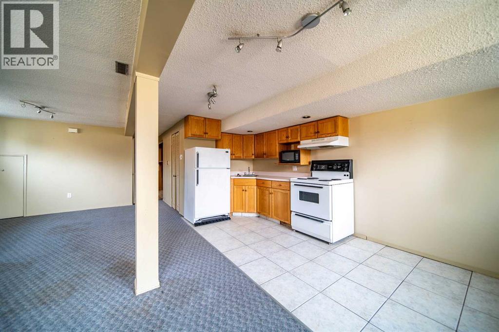 1601 5 Avenue, Wainwright, Alberta  T9W 1J3 - Photo 26 - A2306990