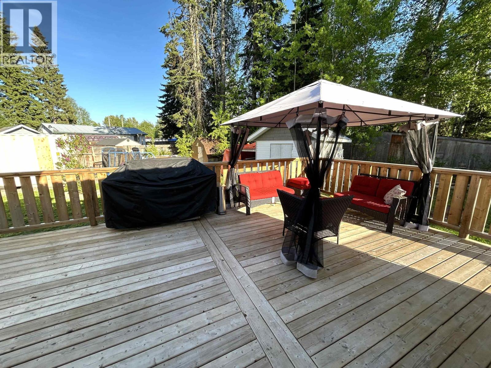 7245 Dawson Place, Prince George, British Columbia  V2K 2M5 - Photo 5 - R3129437
