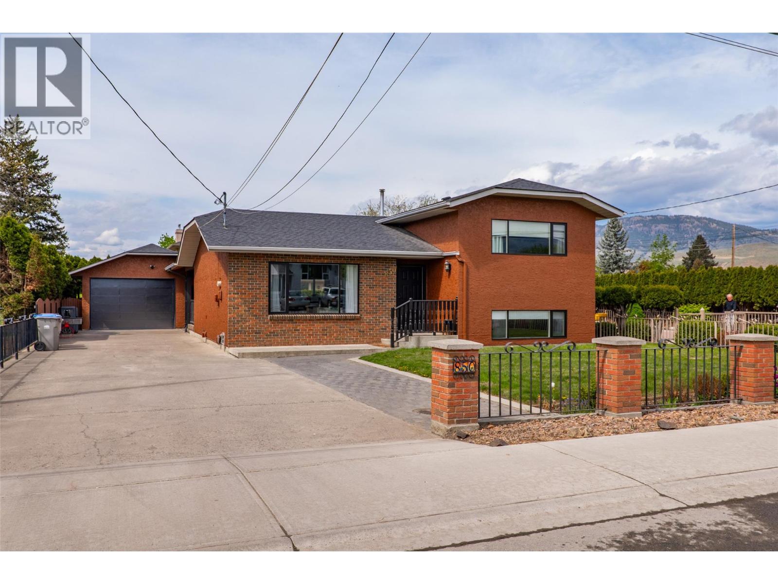 850 Windbreak Street, Kamloops, British Columbia  V2B 5P1 - Photo 1 - 10385454