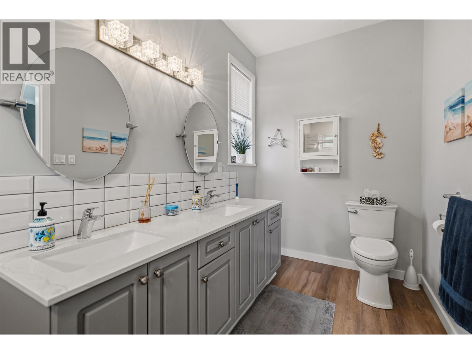 8029 Southwood Road, Halfmoon Bay, British Columbia  V0N 1Y1 - Photo 17 - R3103345