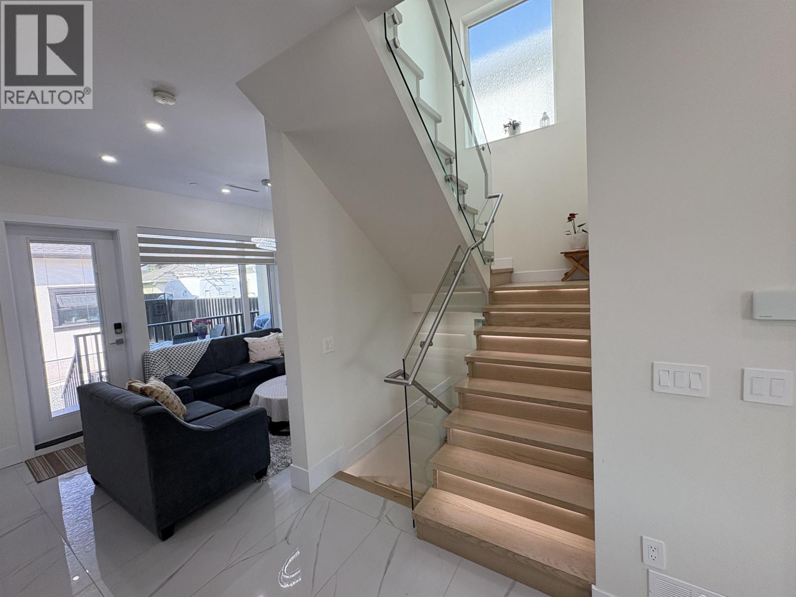 759 E 57th Avenue, Vancouver, British Columbia V5X 1T3 - Photo 15 - R3128364