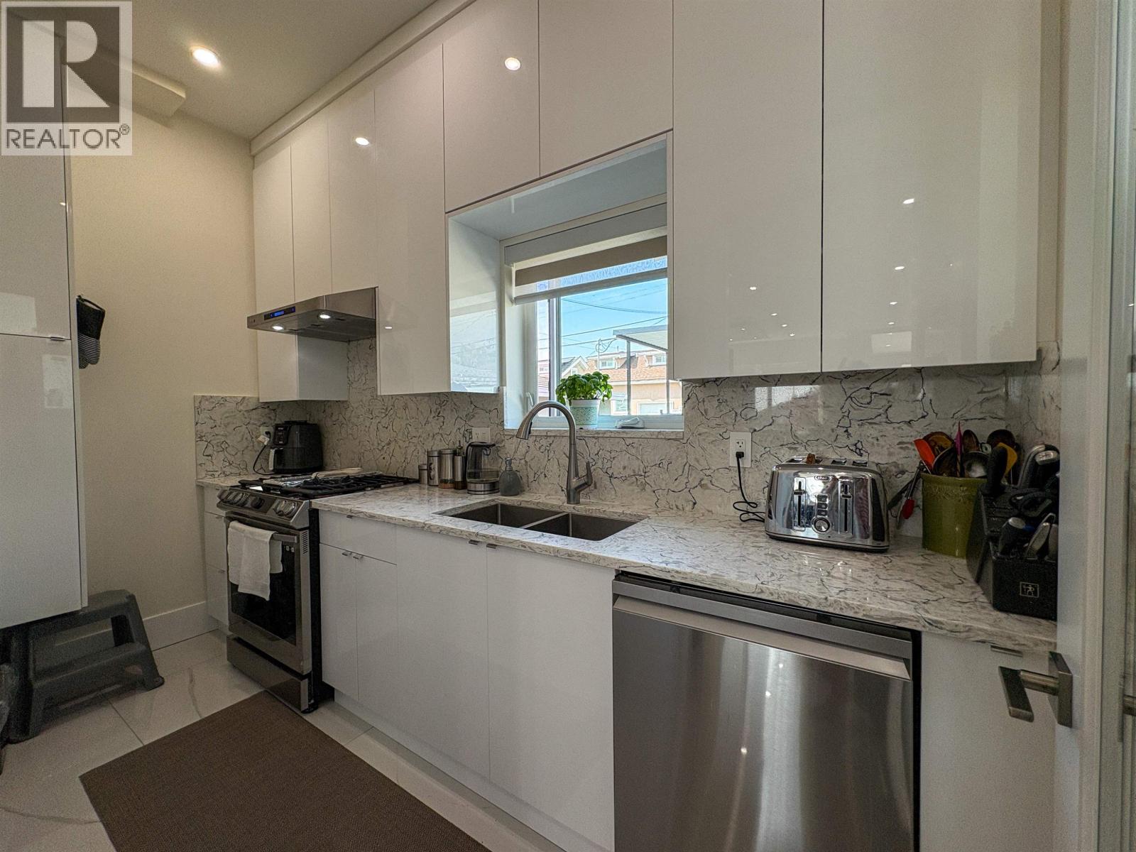 759 E 57th Avenue, Vancouver, British Columbia V5X 1T3 - Photo 11 - R3128364