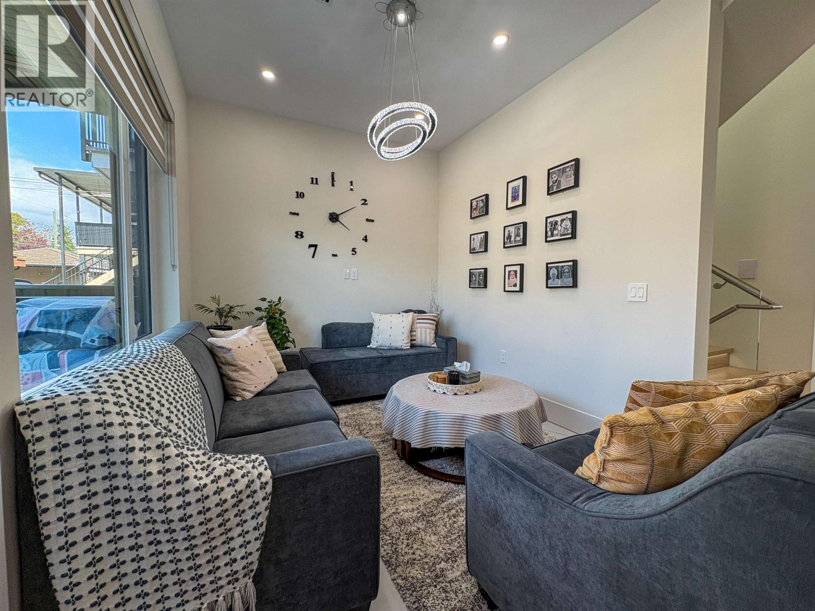 759 E 57th Avenue, Vancouver, British Columbia V5X 1T3 - Photo 12 - R3128364