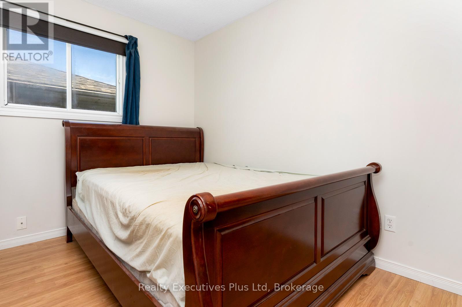 24 Mcconkey Place, Barrie, Ontario  L4N 6H1 - Photo 10 - S13181490