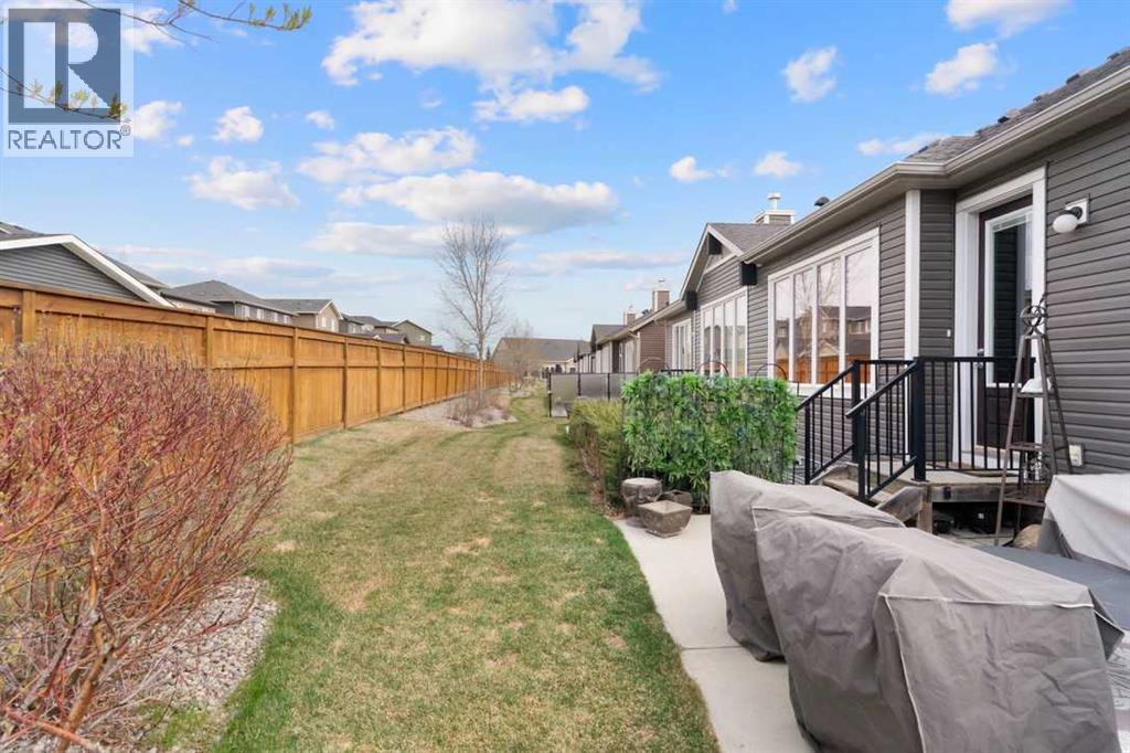 25 Fireside Landing, Cochrane, Alberta  T4C 0V9 - Photo 34 - A2314774