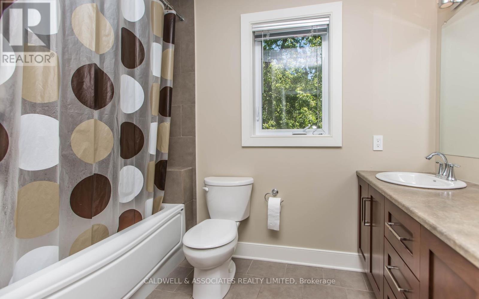158 Marlborough Avenue, Ottawa, Ontario  K1N 8G2 - Photo 14 - X13211330