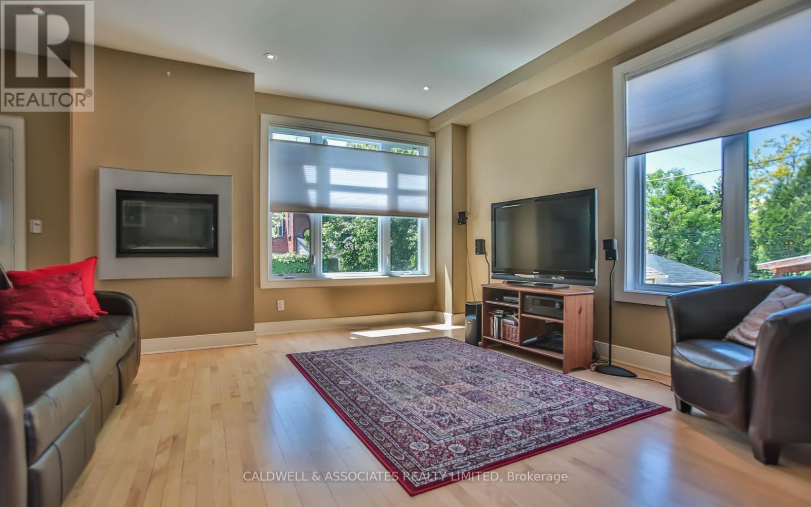 158 Marlborough Avenue, Ottawa, Ontario  K1N 8G2 - Photo 9 - X13211330