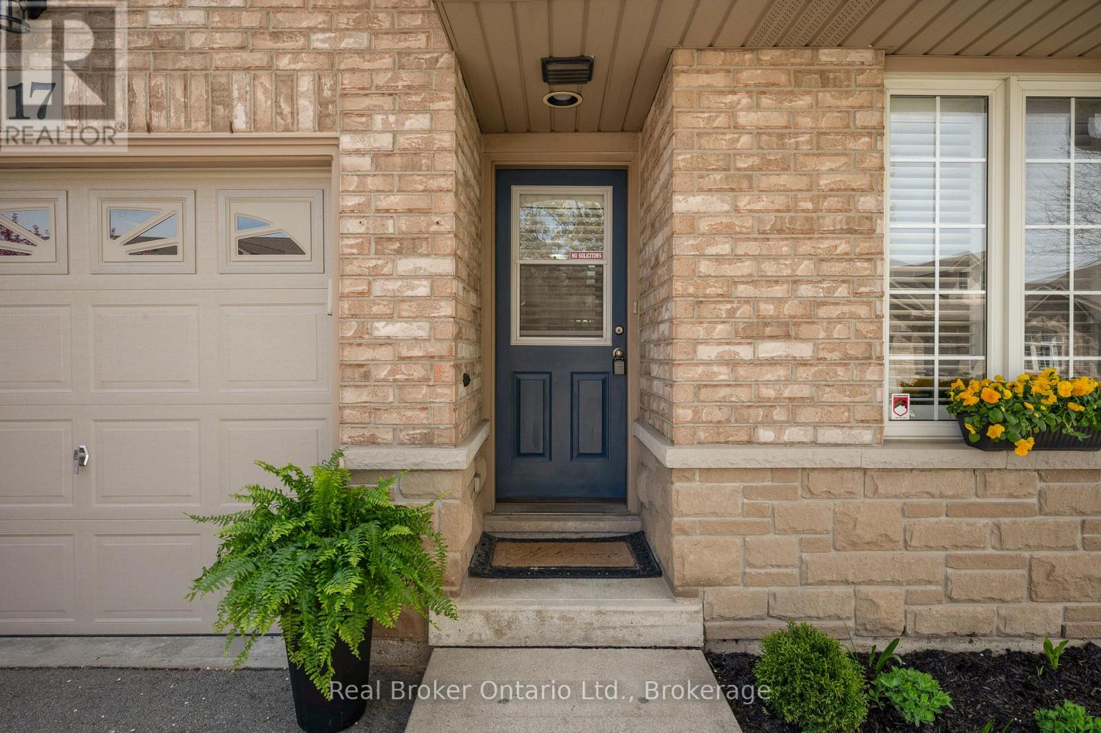 17 - 751 Rymal Road W, Hamilton, Ontario  L9B 2Y3 - Photo 2 - X13211426