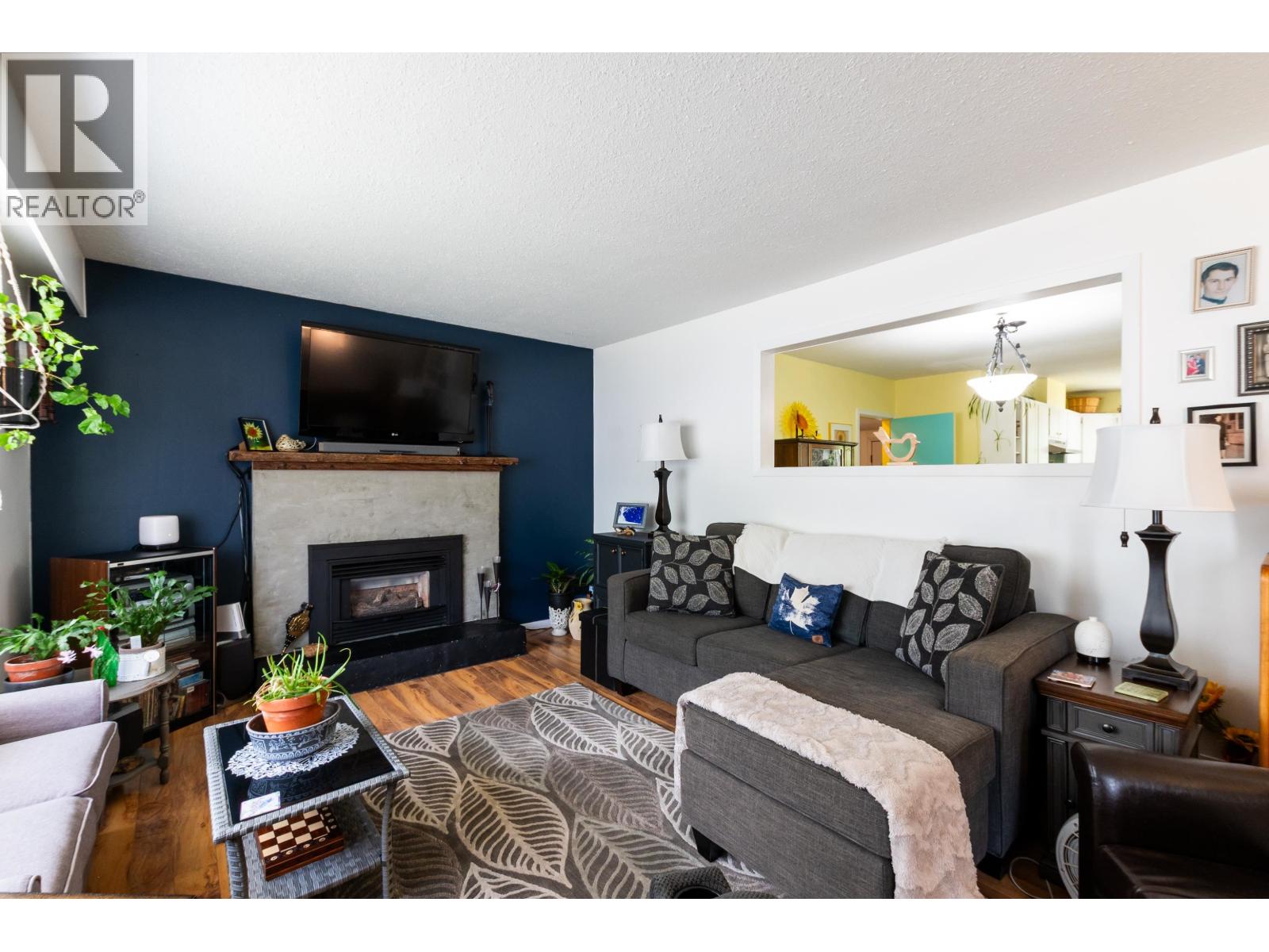 3091 Spruce Street, Prince George, British Columbia  V2L 2S6 - Photo 3 - R3129278