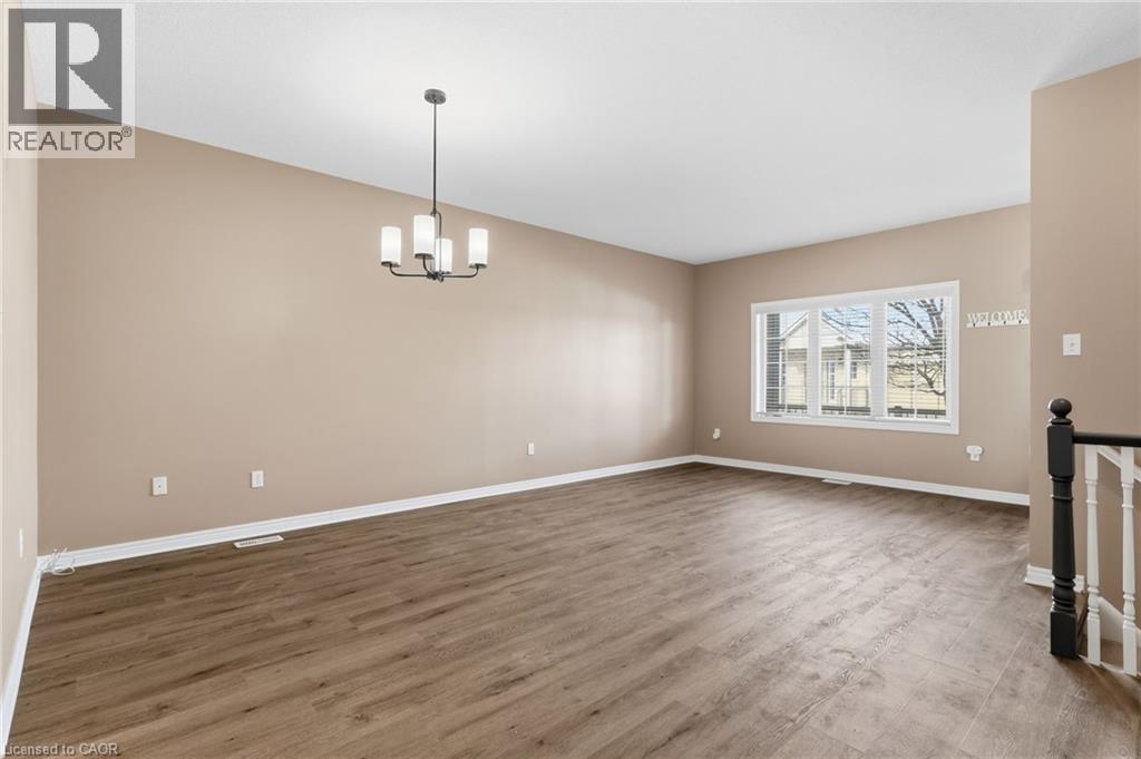 130 Southbrook Drive Unit# 30, Binbrook, Ontario  L0R 1C0 - Photo 7 - 40802843