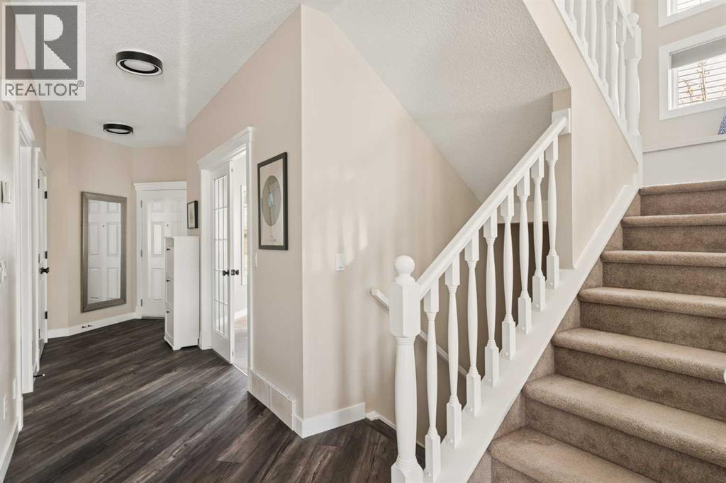 150 Crystal Green Drive, Okotoks, Alberta  T1S 0C8 - Photo 15 - A2313647