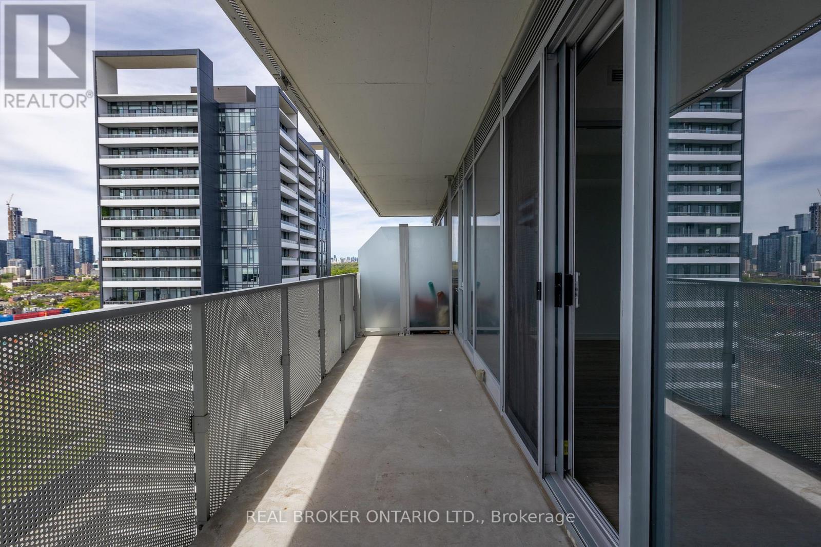 2202 - 20 Tubman Avenue, Toronto, Ontario  M5A 0M8 - Photo 18 - C13211354