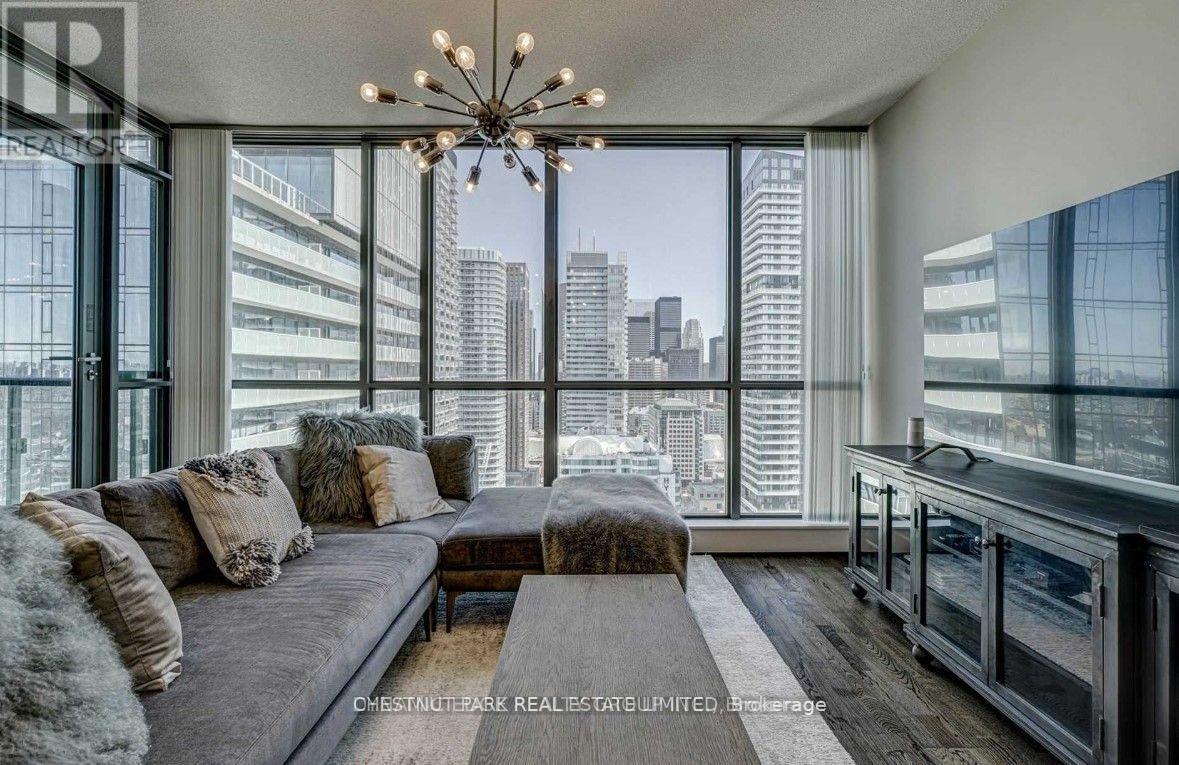 2904 - 8 Charlotte Street, Toronto, Ontario  M5V 0K4 - Photo 4 - C13211358