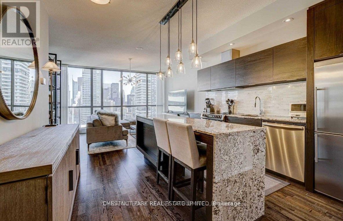 2904 - 8 Charlotte Street, Toronto, Ontario  M5V 0K4 - Photo 6 - C13211358