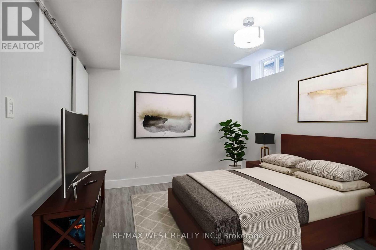 268 Sterling Road, Toronto, Ontario  M6R 2B9 - Photo 30 - C13211386