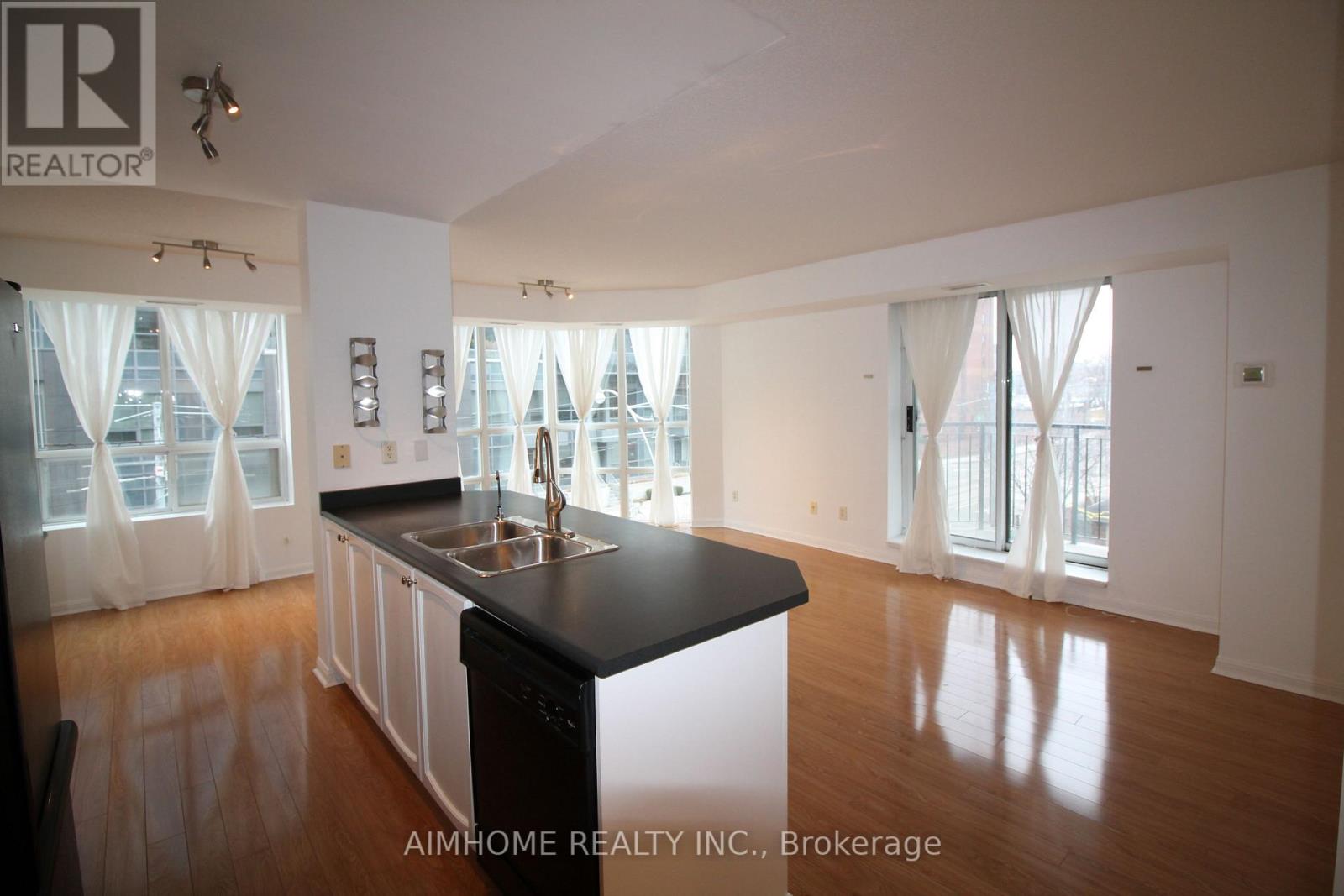317 - 1000 King Street W, Toronto, Ontario  M6K 3N1 - Photo 7 - C13211434