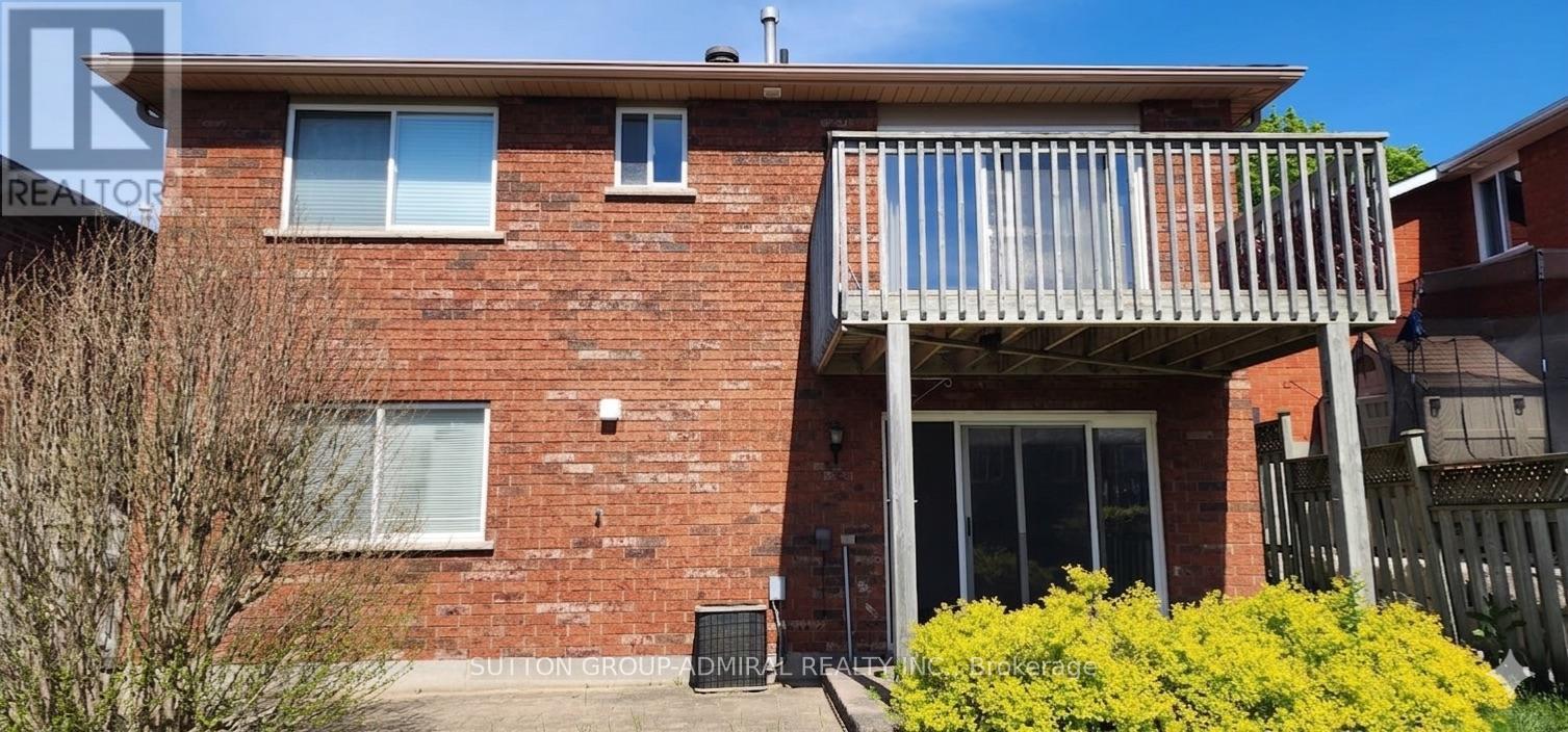 Lower - 12 Revelstoke Court, Barrie, Ontario  L4N 8X7 - Photo 1 - S13148004