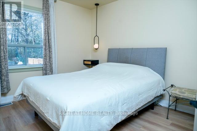 148 Glen Albert Drive, Toronto, Ontario  M4B 1J3 - Photo 10 - E13211344