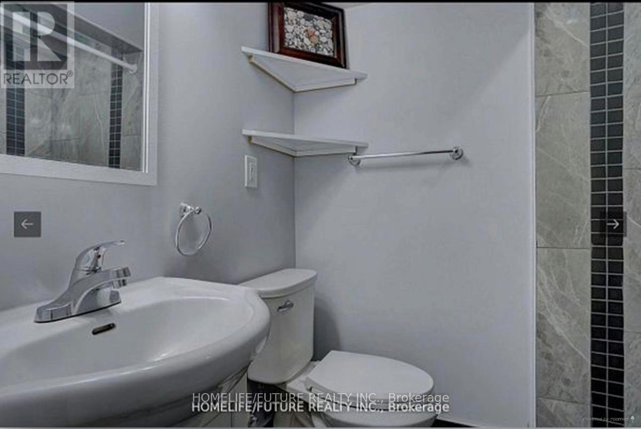 Bsmt (3 Bdrm) - 20 Florence Drive, Whitby, Ontario  L1R 0K2 - Photo 15 - E13211454