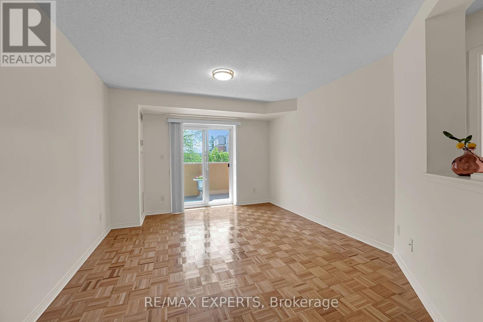 214 - 7373 Martin Grove Road, Vaughan, Ontario L4L 9K1 - Photo 15 - N13211452