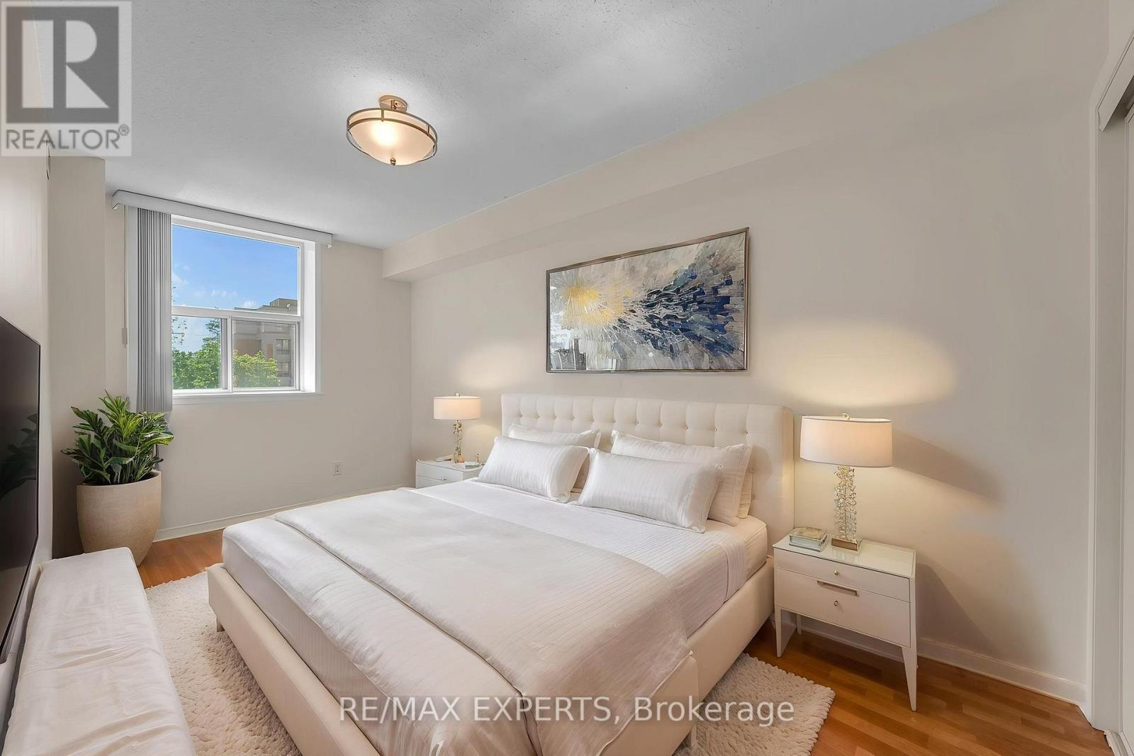 214 - 7373 Martin Grove Road, Vaughan, Ontario L4L 9K1 - Photo 5 - N13211452