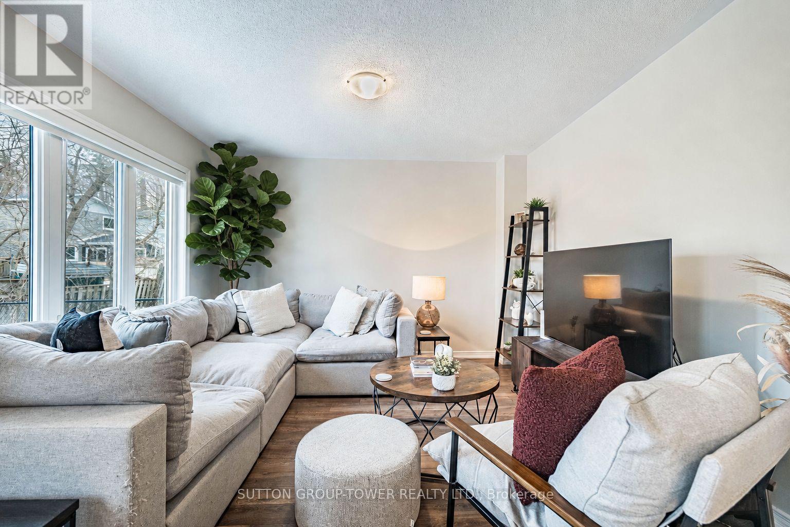 59 Frank's Way, Barrie (Allandale), Ontario  L4N 3J1 - Photo 10 - S13211338