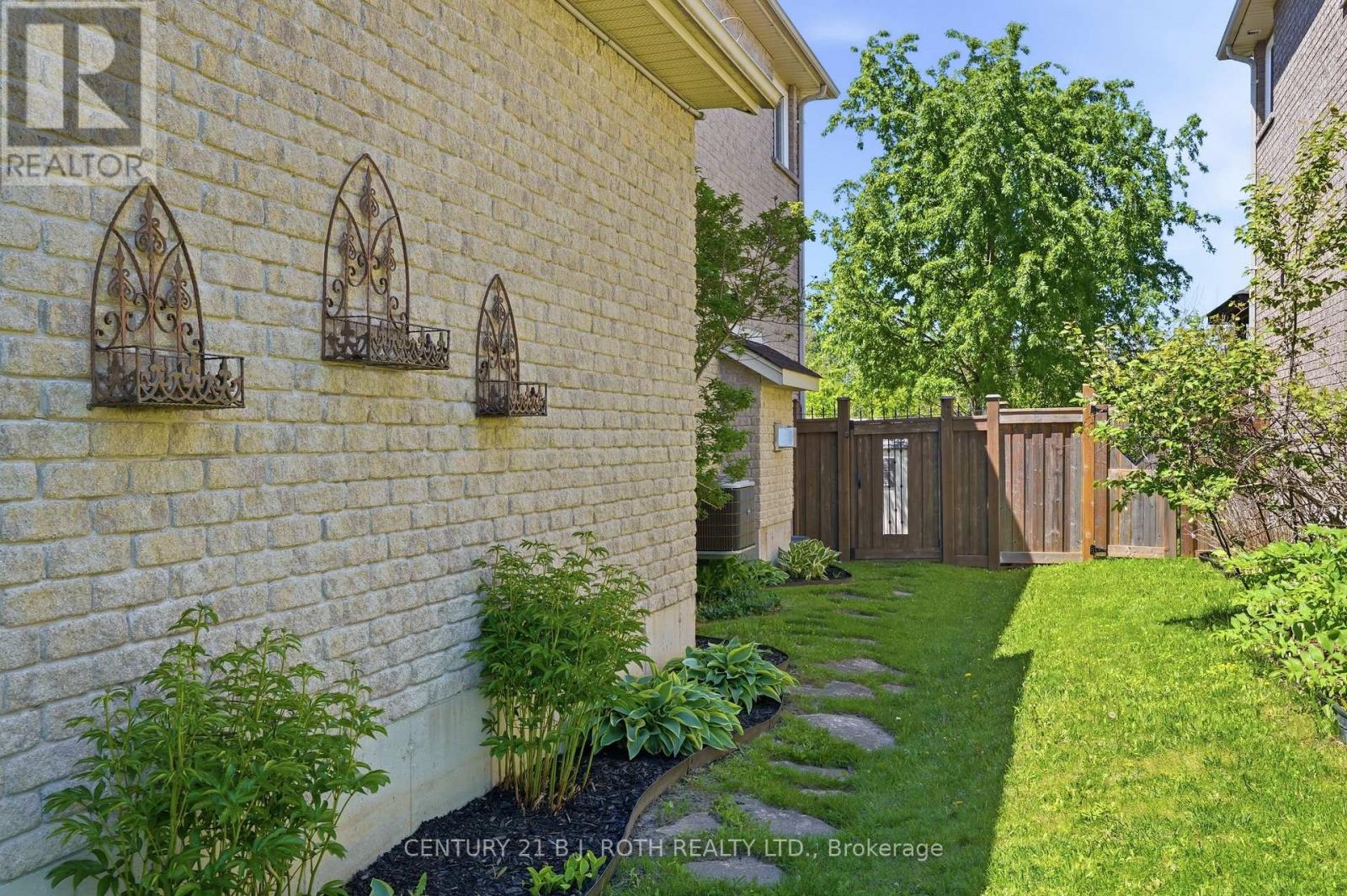 115 Sandringham Drive, Barrie (Innis-Shore), Ontario  L4N 0Y9 - Photo 43 - S13211420