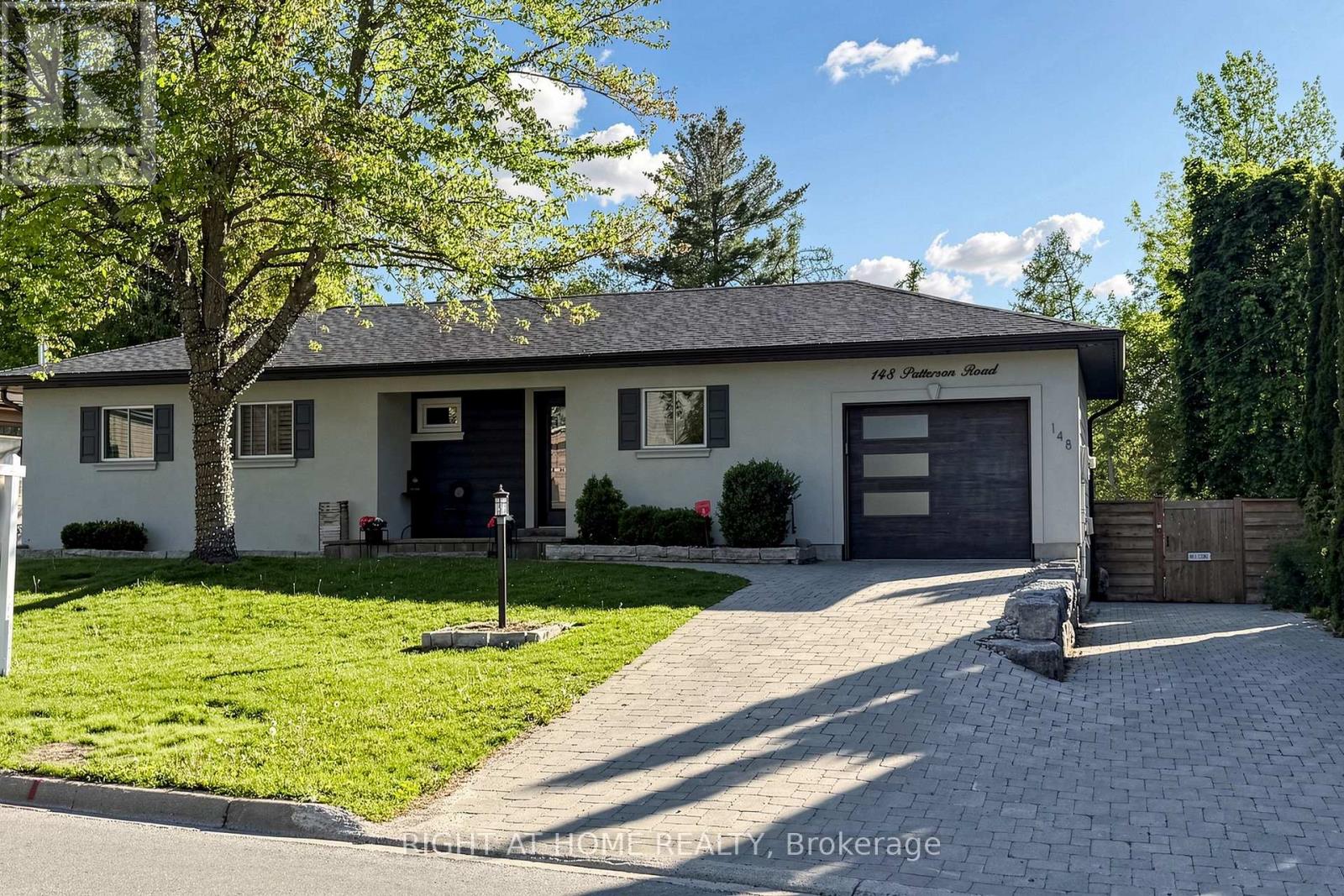 148 Patterson Road, Barrie (Ardagh), Ontario  L4N 3W4 - Photo 2 - S13211436