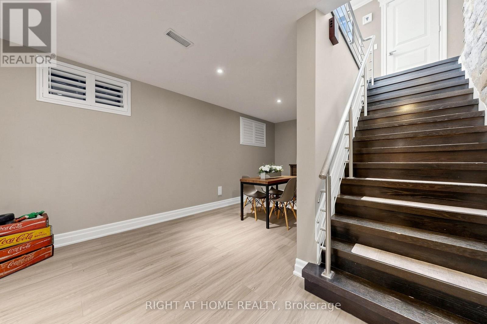 148 Patterson Road, Barrie (Ardagh), Ontario  L4N 3W4 - Photo 20 - S13211436