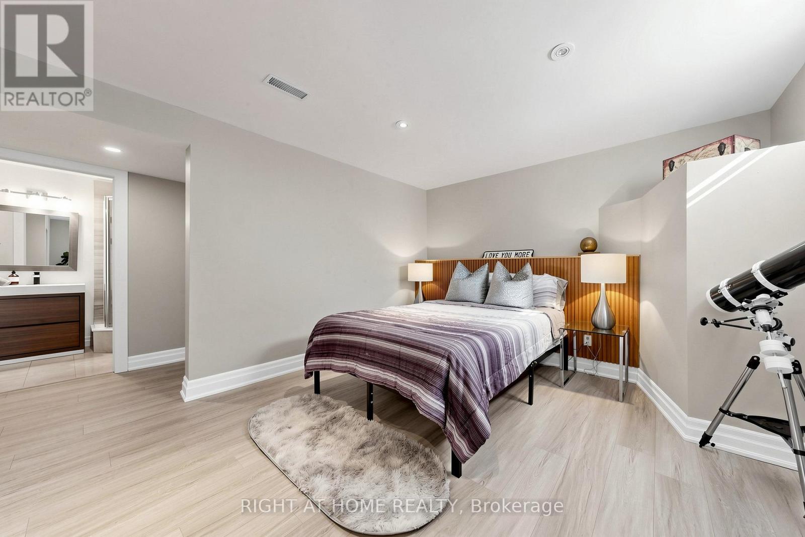 148 Patterson Road, Barrie (Ardagh), Ontario  L4N 3W4 - Photo 27 - S13211436