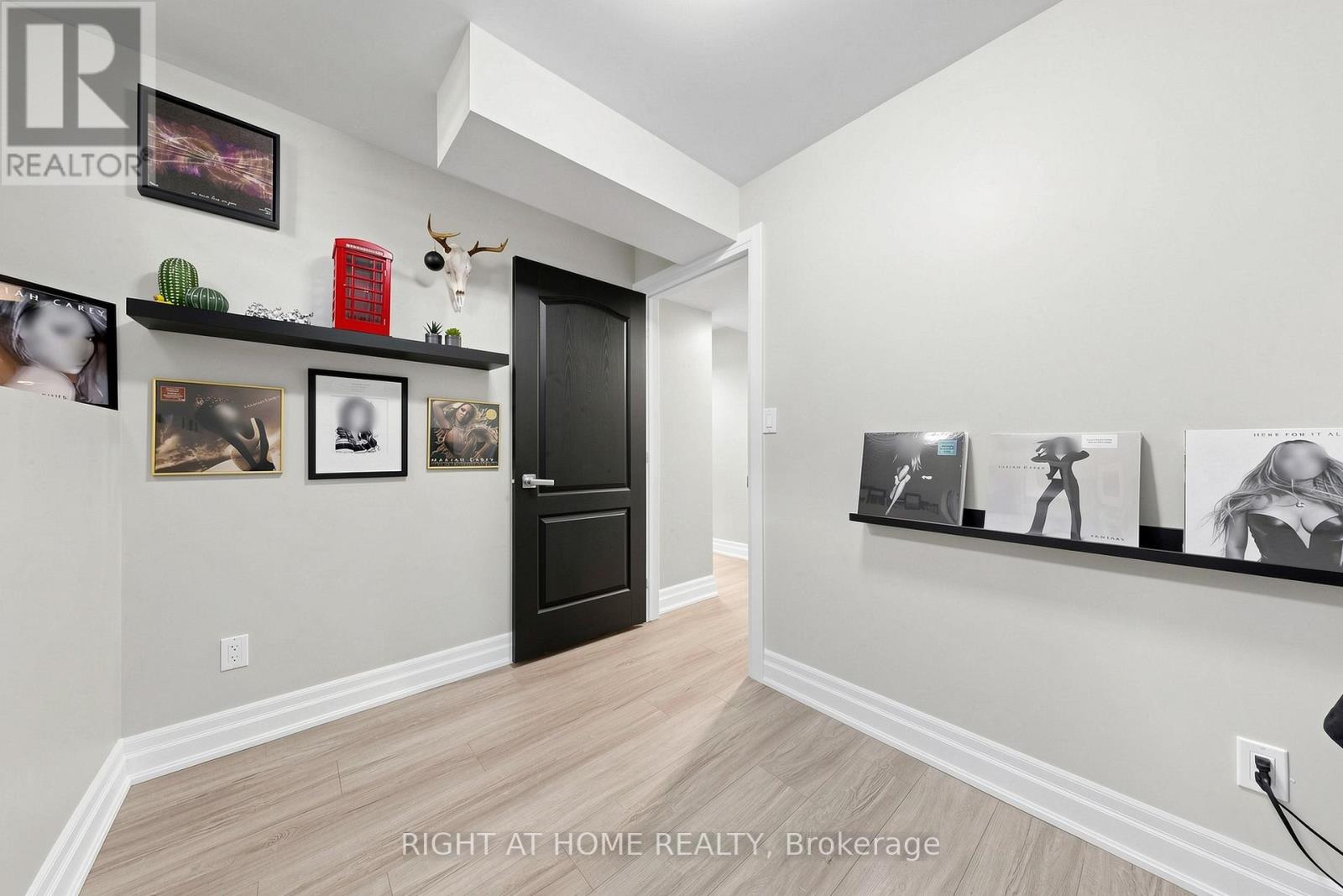 148 Patterson Road, Barrie (Ardagh), Ontario  L4N 3W4 - Photo 29 - S13211436
