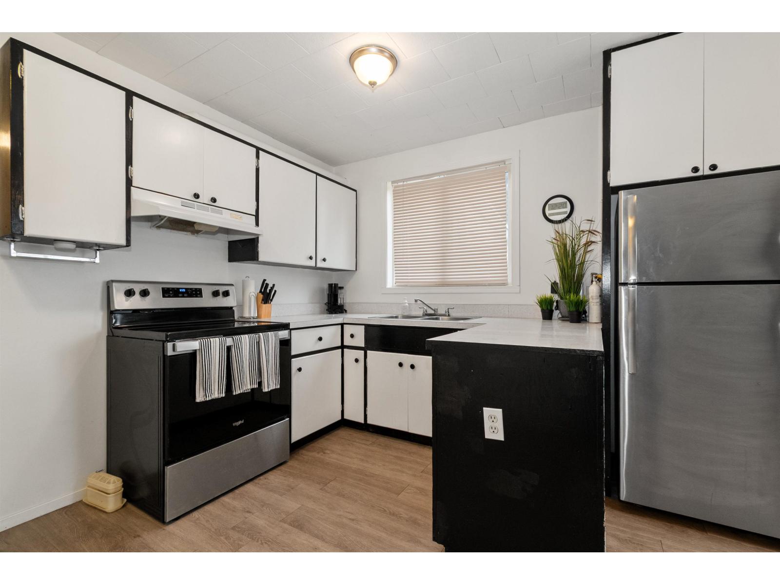 65321 Pine Close, Fraser Canyon, Boston Bar / Lytton, British Columbia  V0K 1C0 - Photo 3 - R3129383