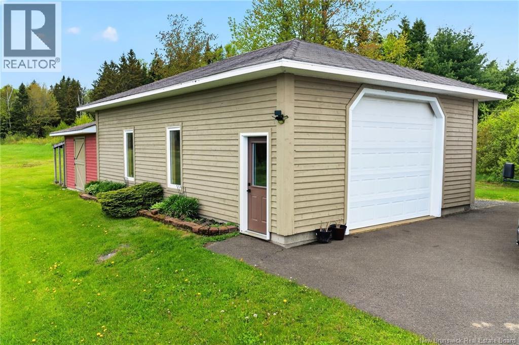 710 Desherbiers Street, Saint-Louis-De-Kent, New Brunswick  E4X 1S9 - Photo 43 - NB135458