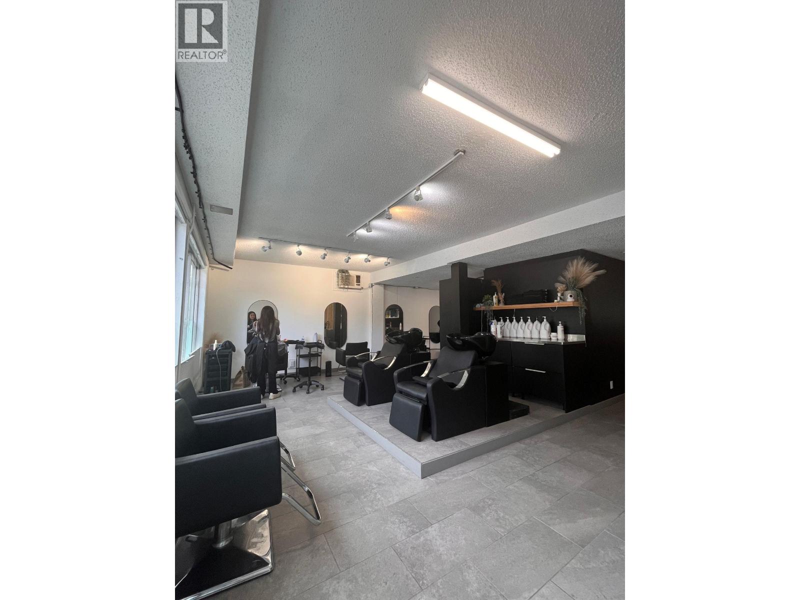 1 8123 Main Street, Vancouver, British Columbia  V5X 3L2 - Photo 4 - C8079109