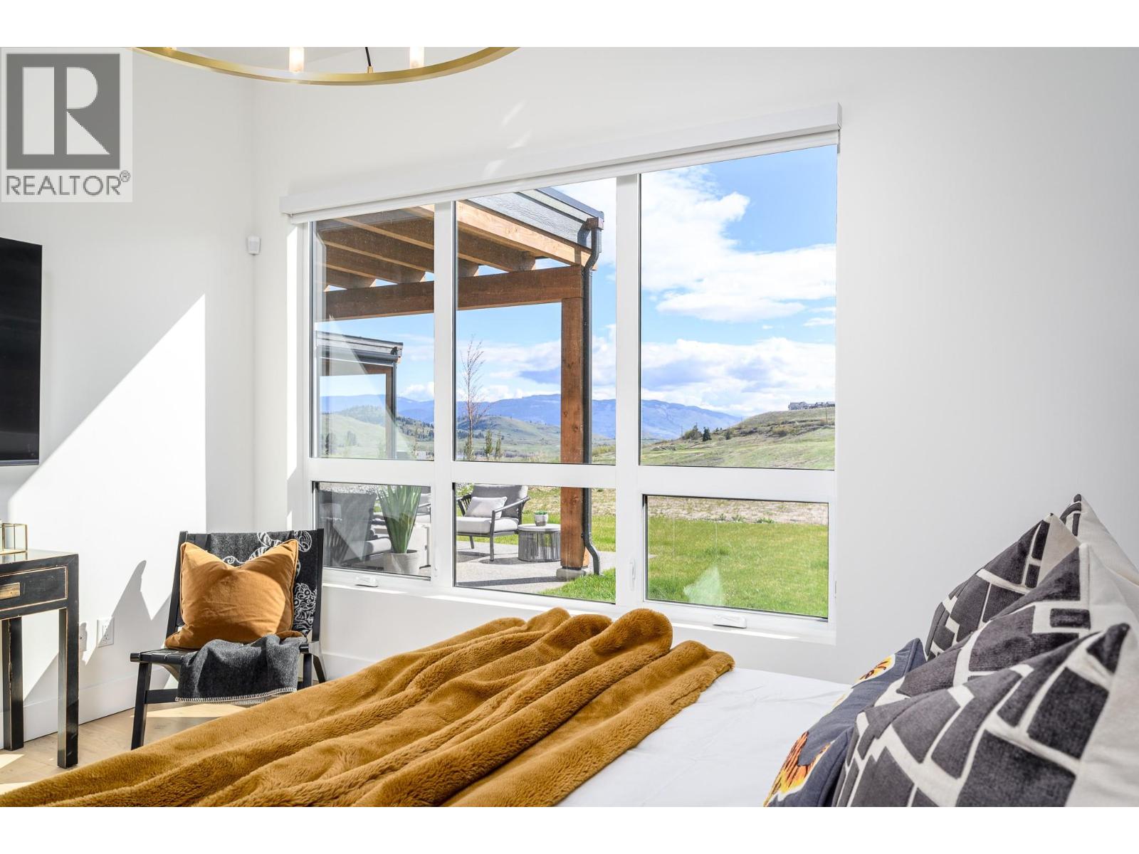 105 Predator Ridge Drive Unit# 21, Vernon, British Columbia  V1H 0A5 - Photo 17 - 10376677