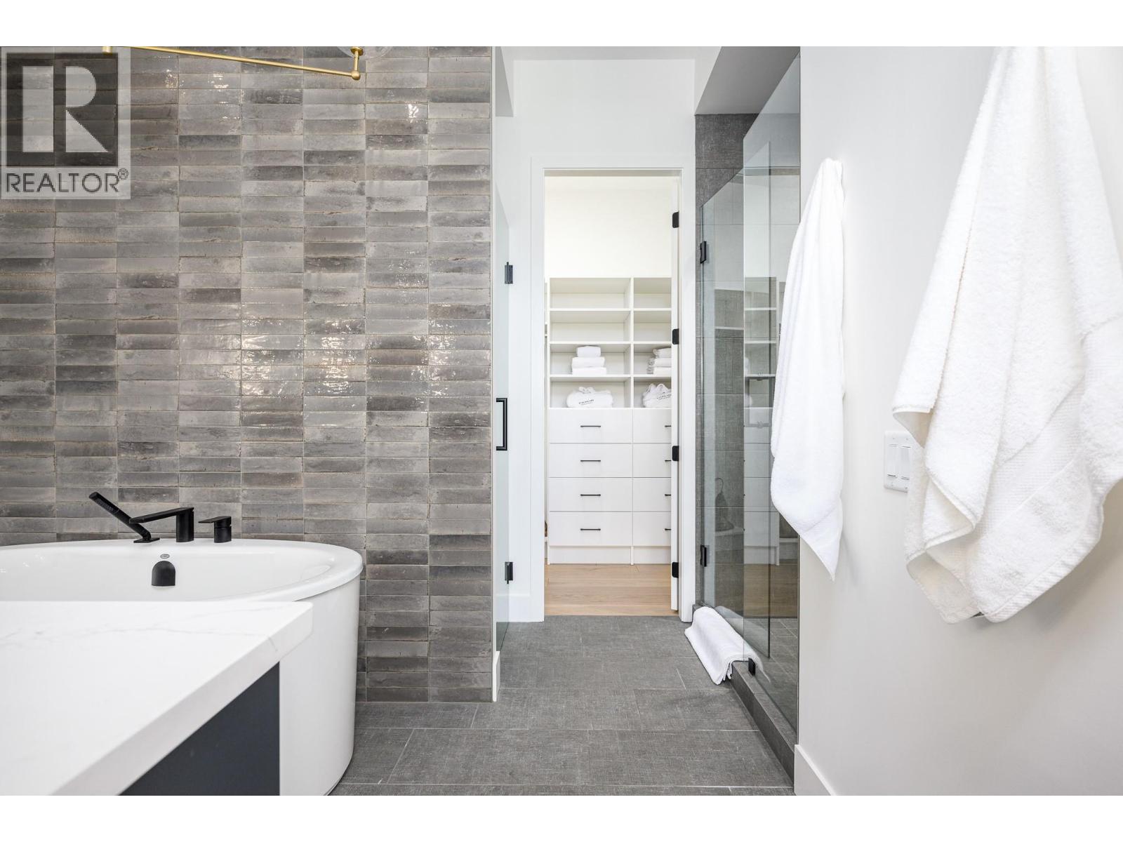 105 Predator Ridge Drive Unit# 21, Vernon, British Columbia  V1H 0A5 - Photo 20 - 10376677