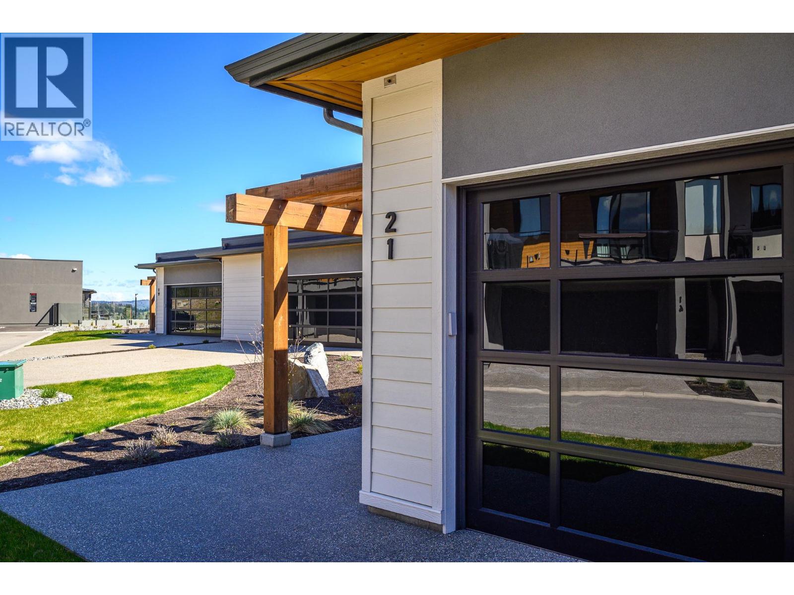 105 Predator Ridge Drive Unit# 21, Vernon, British Columbia  V1H 0A5 - Photo 32 - 10376677