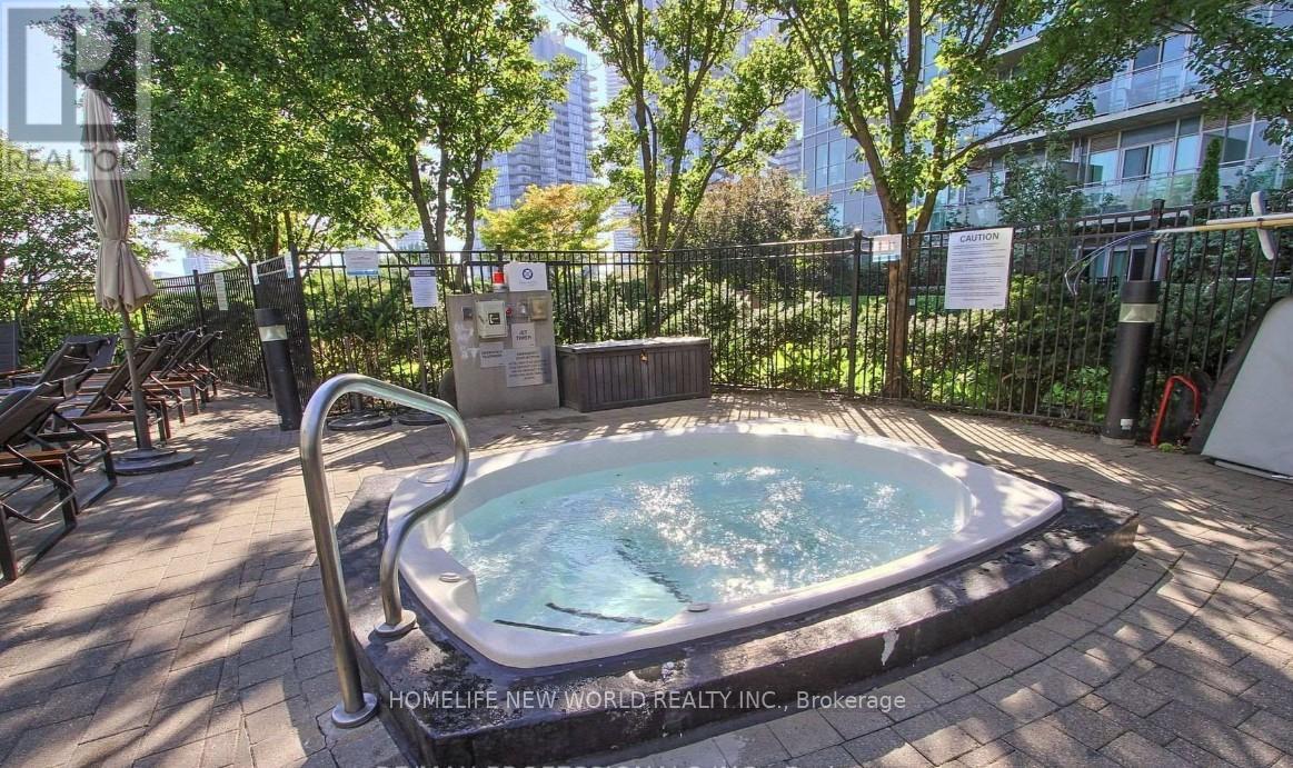 1722 - 165 Legion Road N, Toronto, Ontario  M8Y 0B3 - Photo 40 - W13211352
