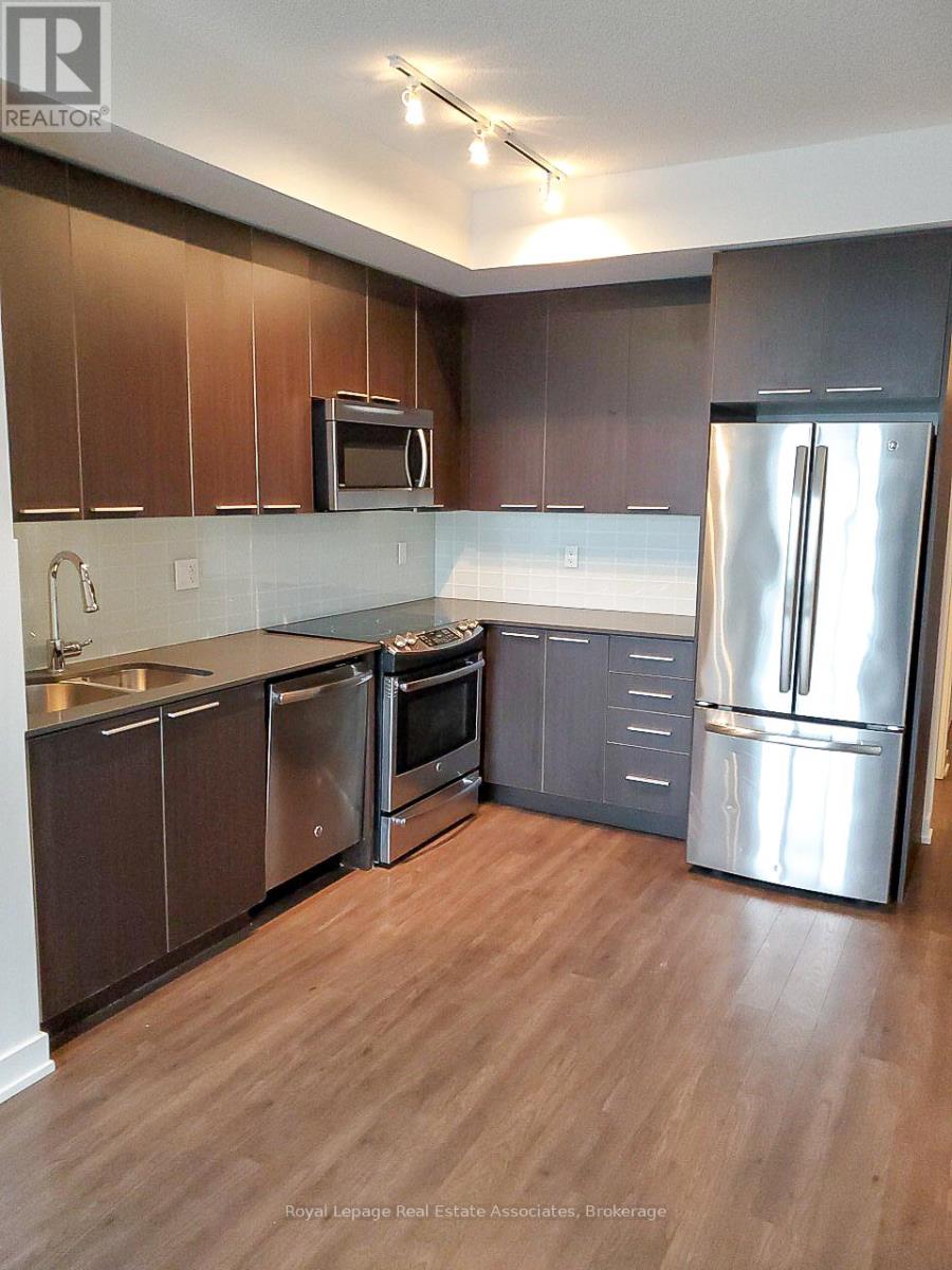 412 - 10 Park Lawn Road, Toronto, Ontario  M8Y 0B6 - Photo 2 - W13211374