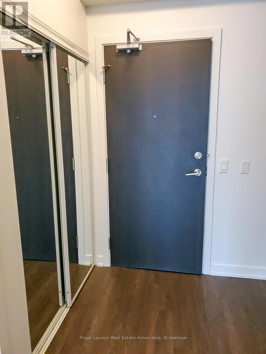412 - 10 Park Lawn Road, Toronto, Ontario  M8Y 0B6 - Photo 9 - W13211374