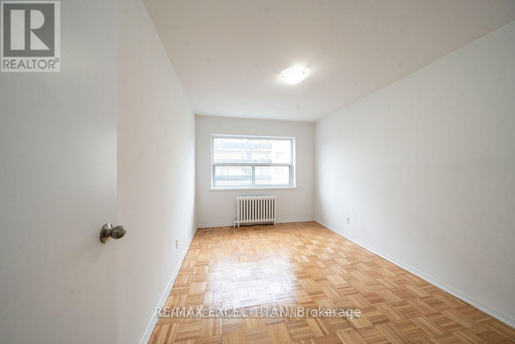 53 - 2049 Prospect Street, Burlington, Ontario  L7R 1Z2 - Photo 6 - W13211408